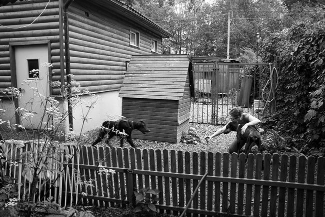 raisa mikhaylova. tanya and her kids. Без названия